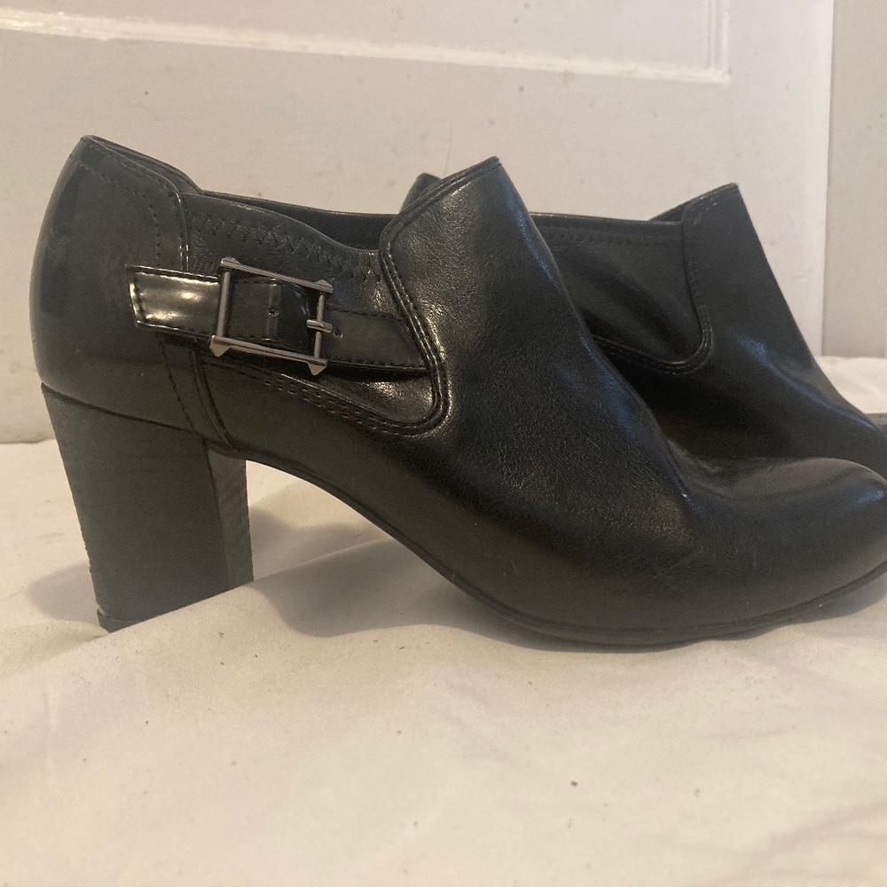Franco Sarto size 9
